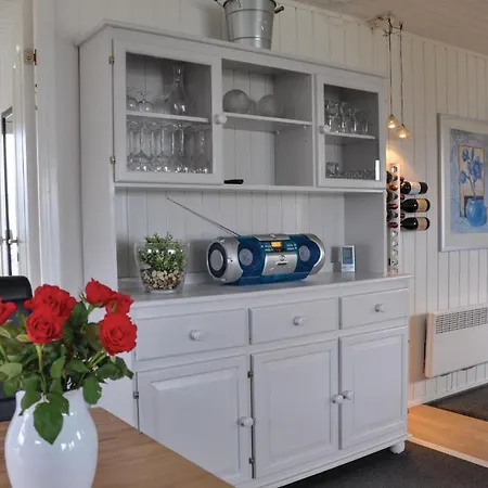 Three-bedroom Holiday In Tatil Evi *