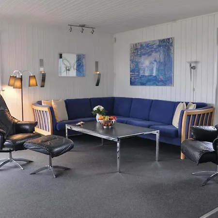 Tatil Evi Three-bedroom Holiday In *