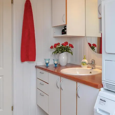 Tatil Evi Three-bedroom Holiday In Otterup